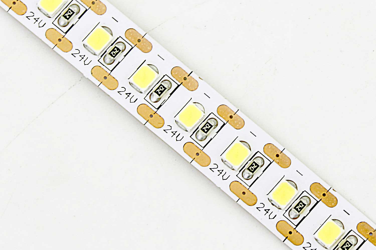 Flexible 16.4’ 600 Diodes Short-unit Cuttable 2835 LED Strip Light - DR-2835FXY120-24V